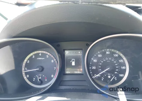 2018 Hyundai Santa Fe Sport 2.4L z USA, uszkodzony, nr VIN 5XYZT3LB5JG523510